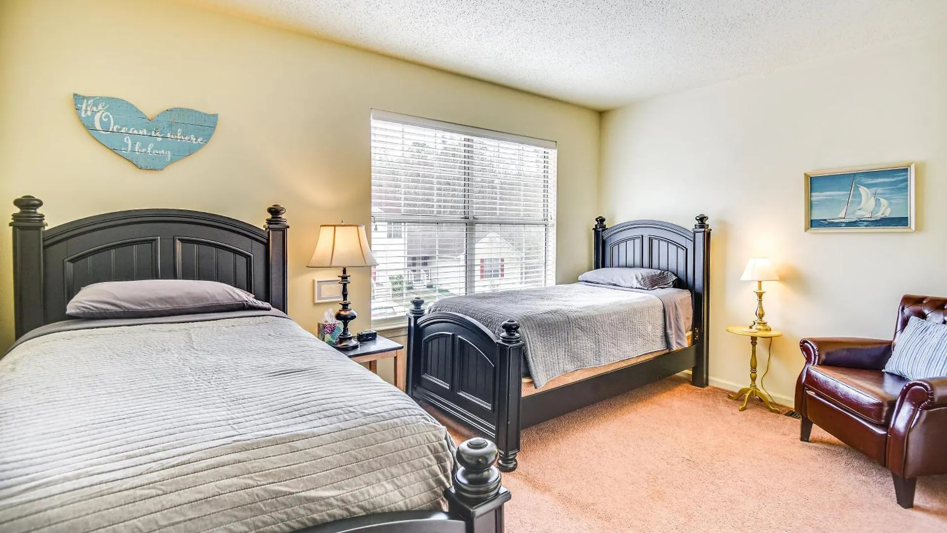 Home 5 Mi To Colonial Pkwy, 11 Mi To Busch Gardens Williamsburg United States
